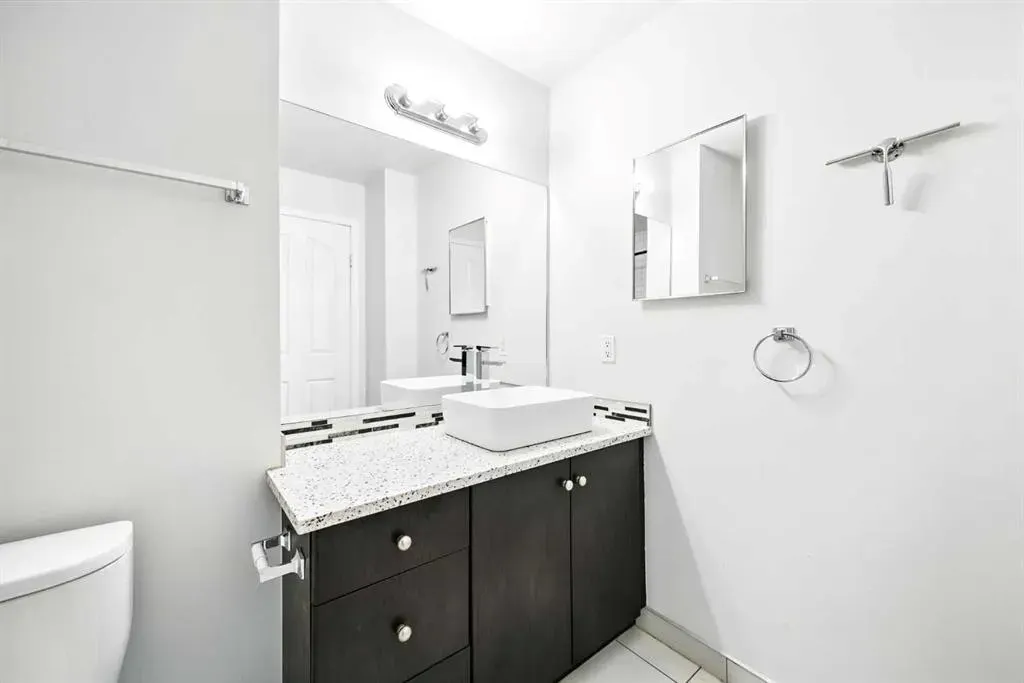1053 10 Street SW, #805