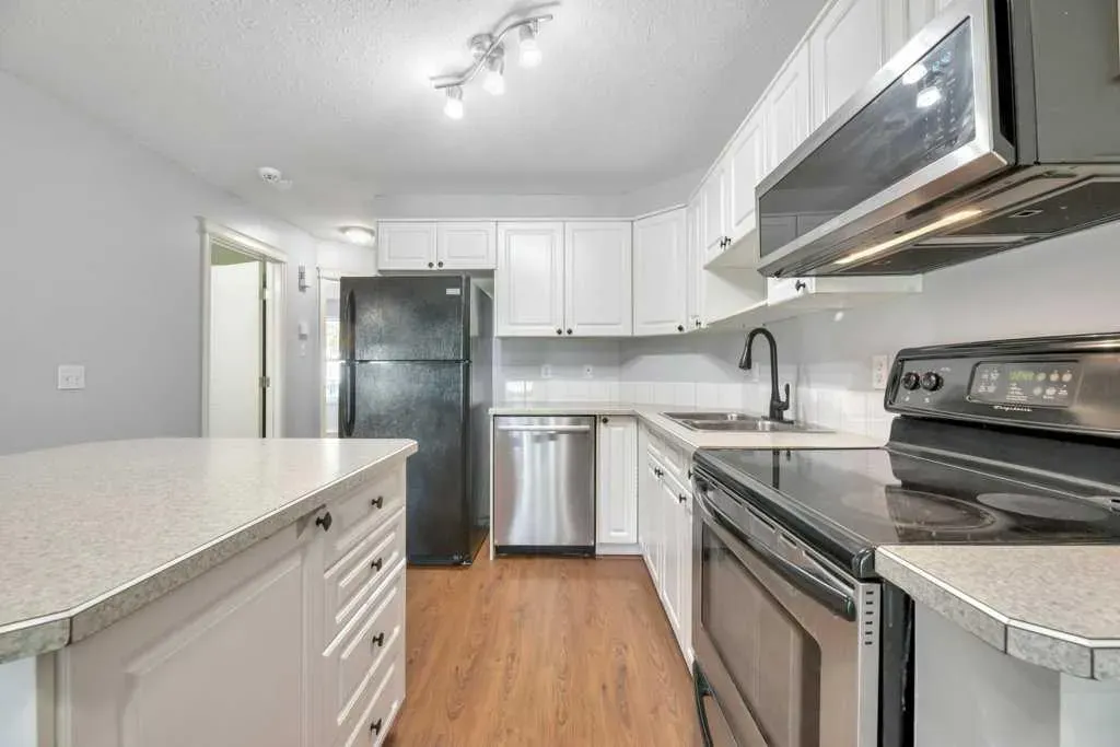 103 Strathaven Drive, #311