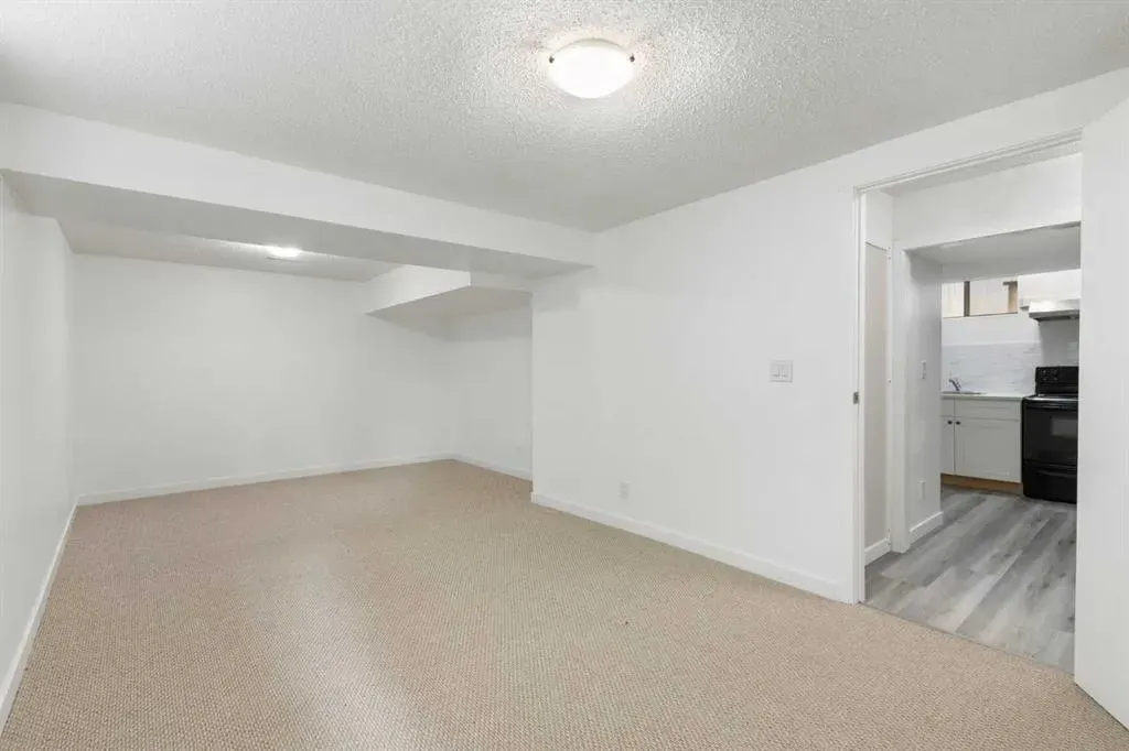 30 Pasadena Gardens NE