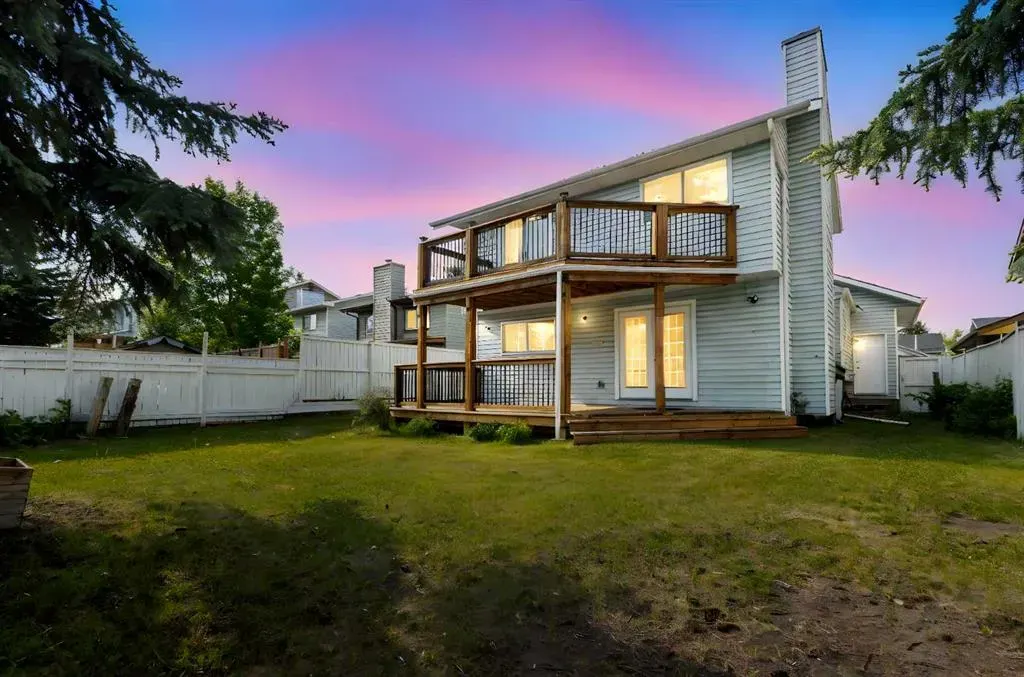 30 Pasadena Gardens NE