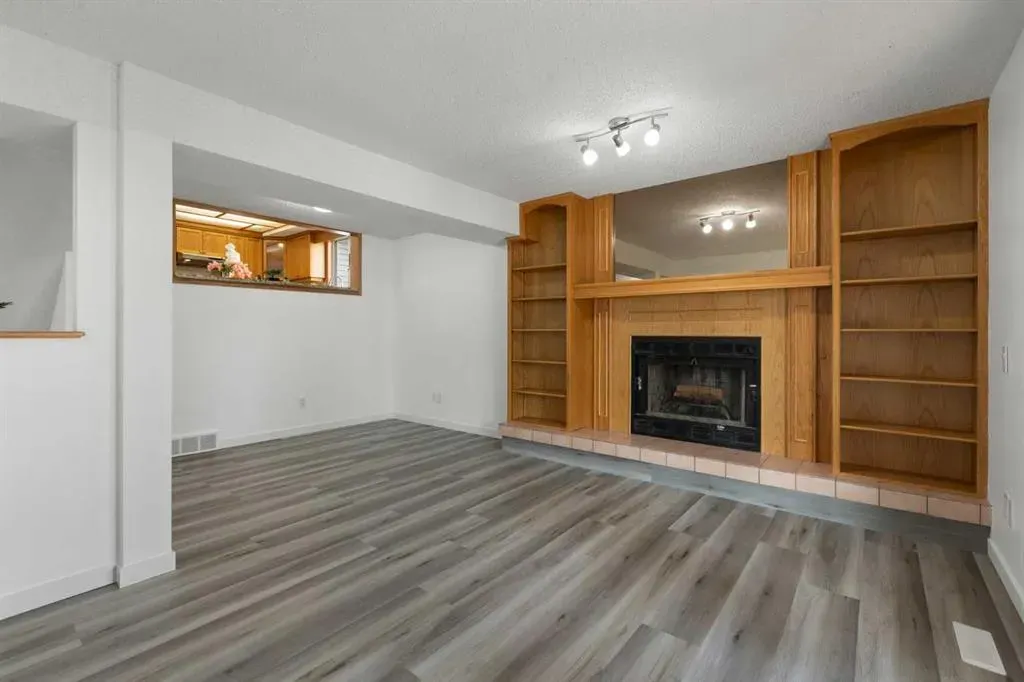30 Pasadena Gardens NE