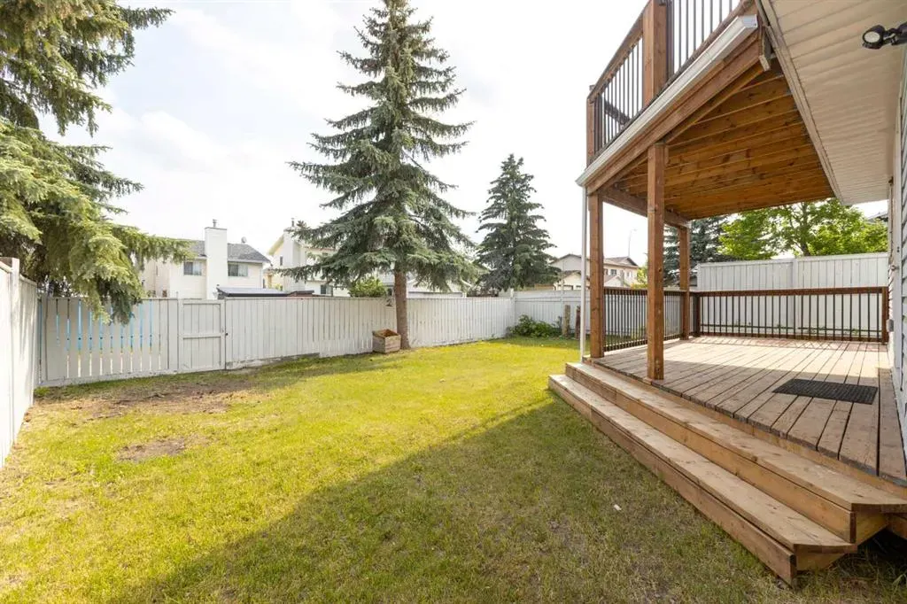 30 Pasadena Gardens NE