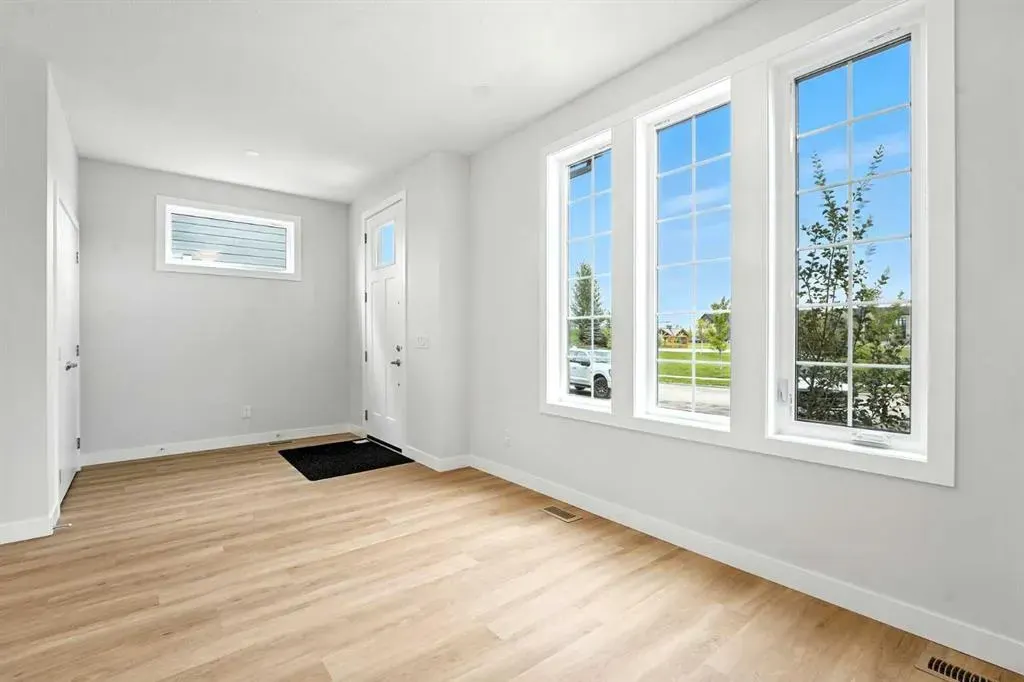 862 Harmony Parade