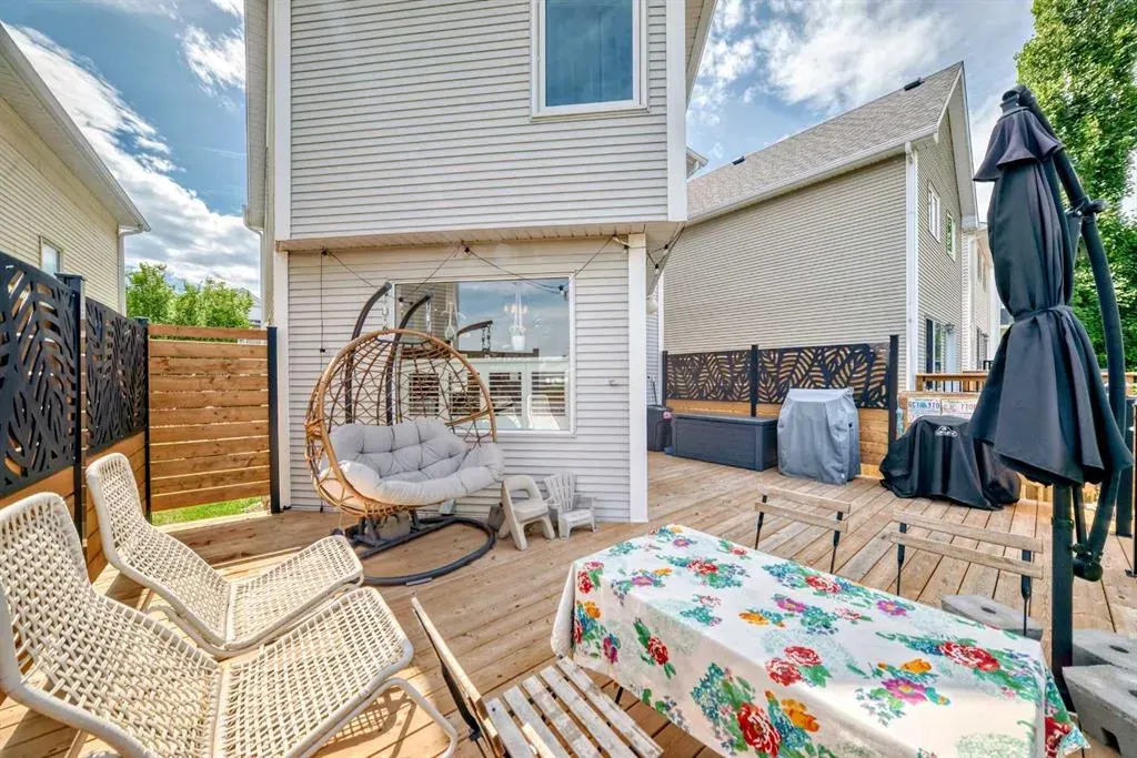 50 Tuscany Valley Rise NW