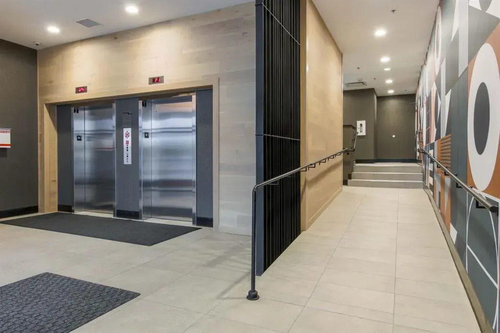 123 4 Street NE, #1005