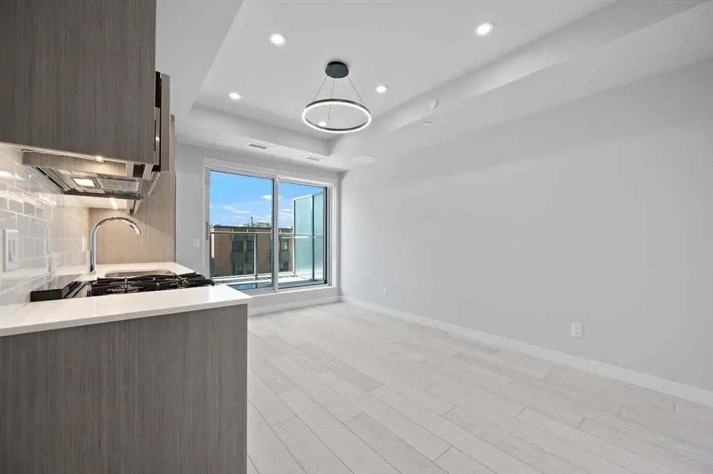 110 18A Street NW, #209