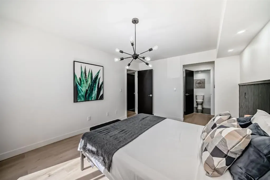 225 25 Avenue SW, #1006