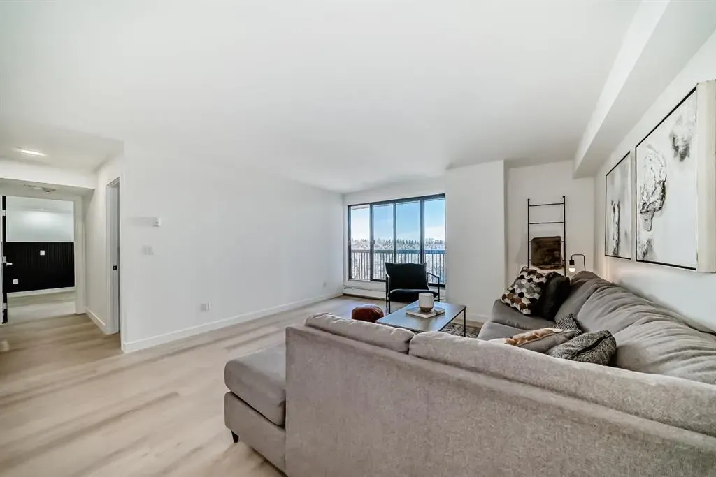 225 25 Avenue SW, #1006