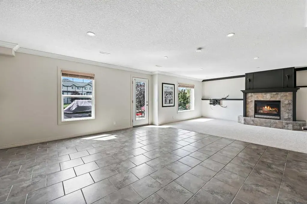 967 Bayside Drive SW