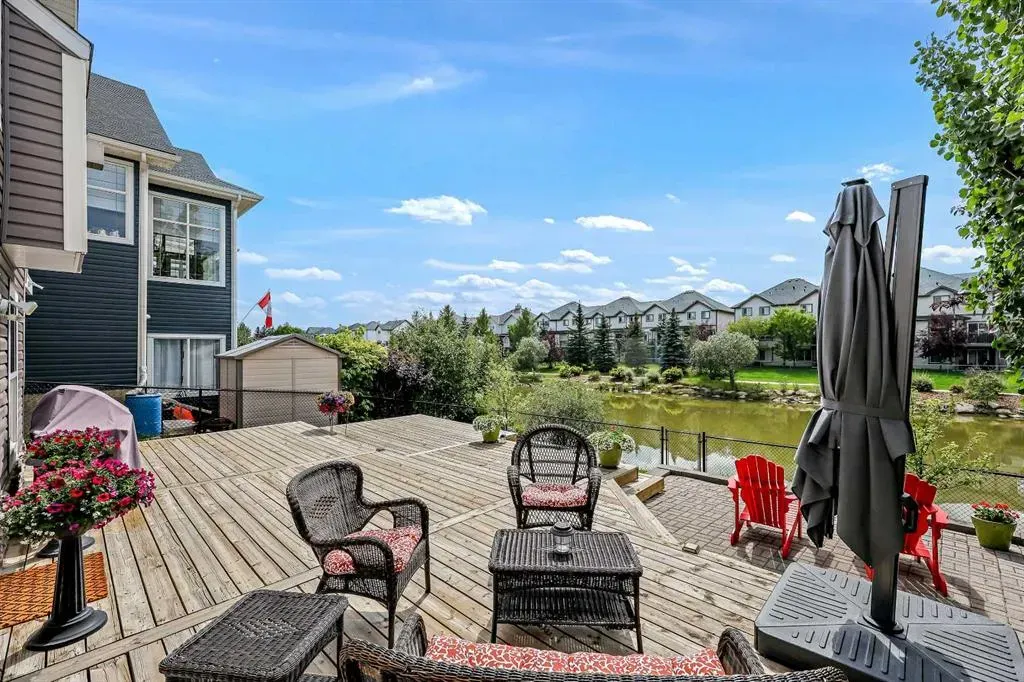 967 Bayside Drive SW