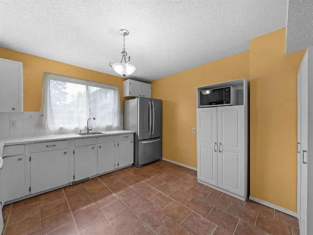 3235 56 Street NE, #1037