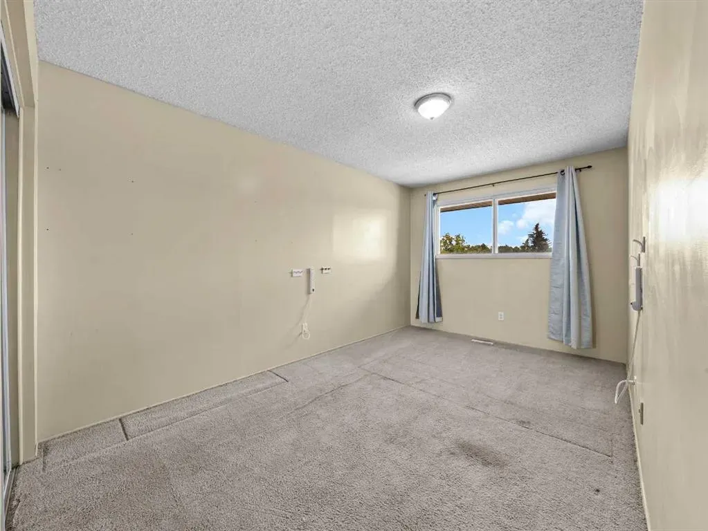 3235 56 Street NE, #1037