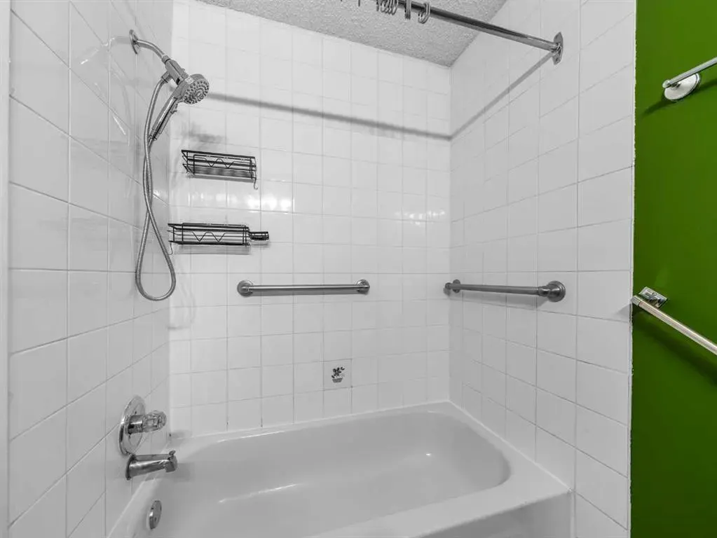 3235 56 Street NE, #1037