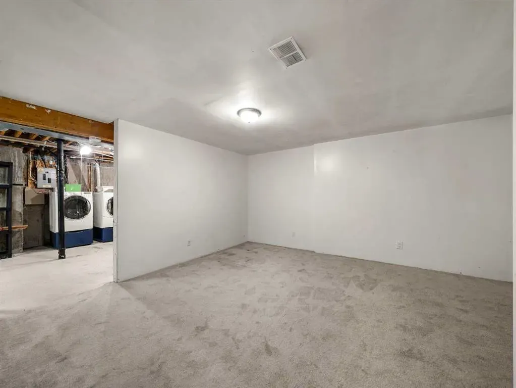 3235 56 Street NE, #1037