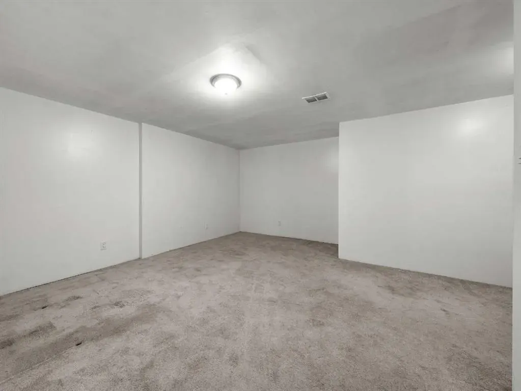 3235 56 Street NE, #1037