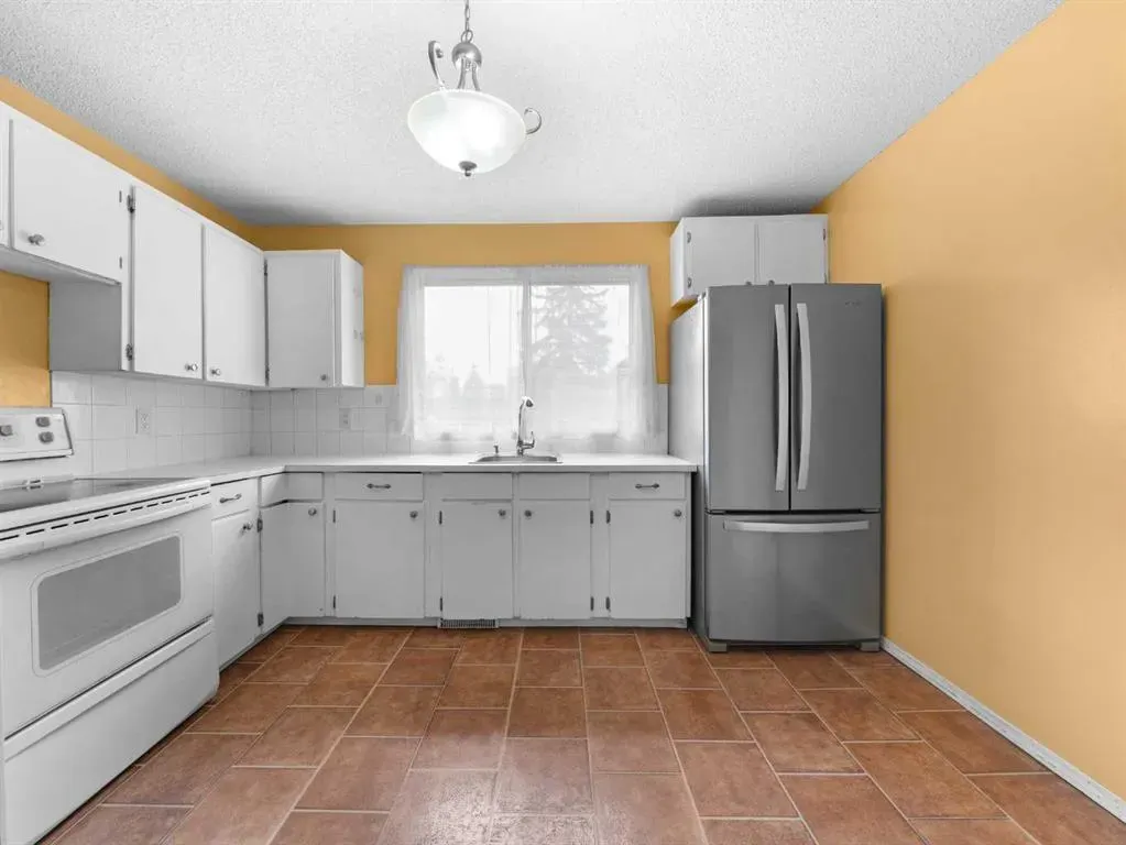 3235 56 Street NE, #1037