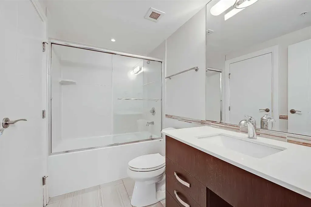 930 6 Avenue SW, #2404