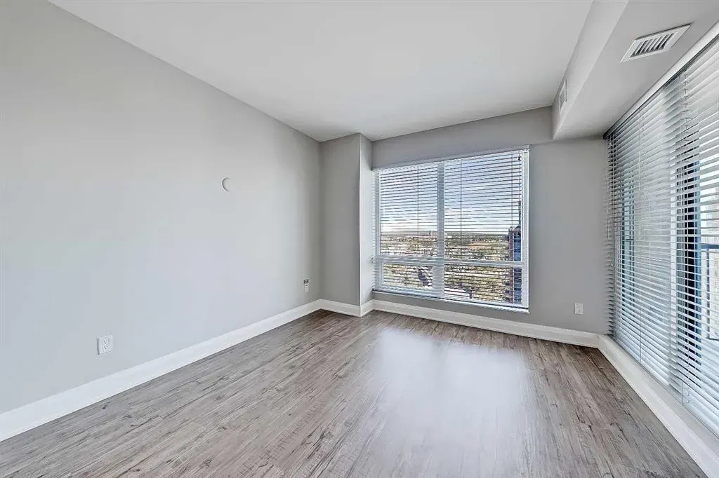 930 6 Avenue SW, #2404