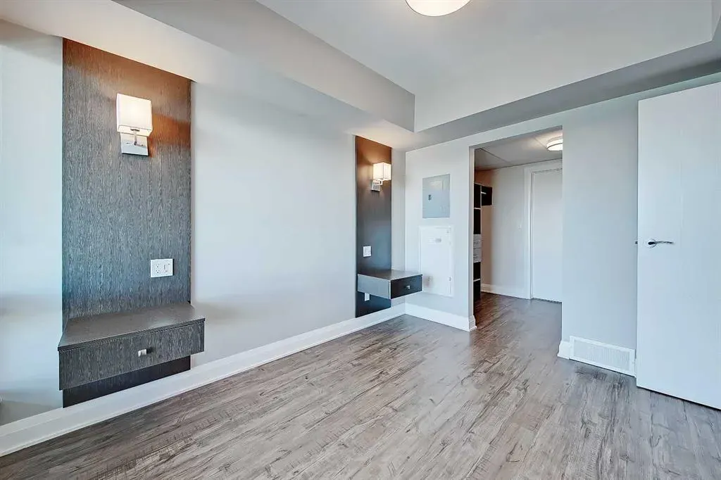 930 6 Avenue SW, #2404