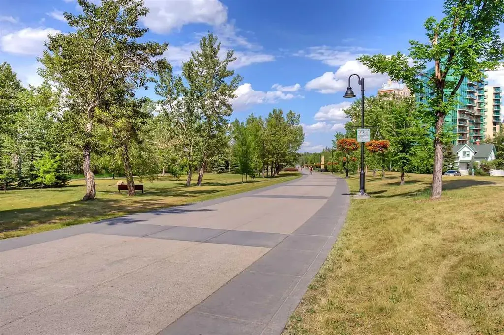 930 6 Avenue SW, #2404