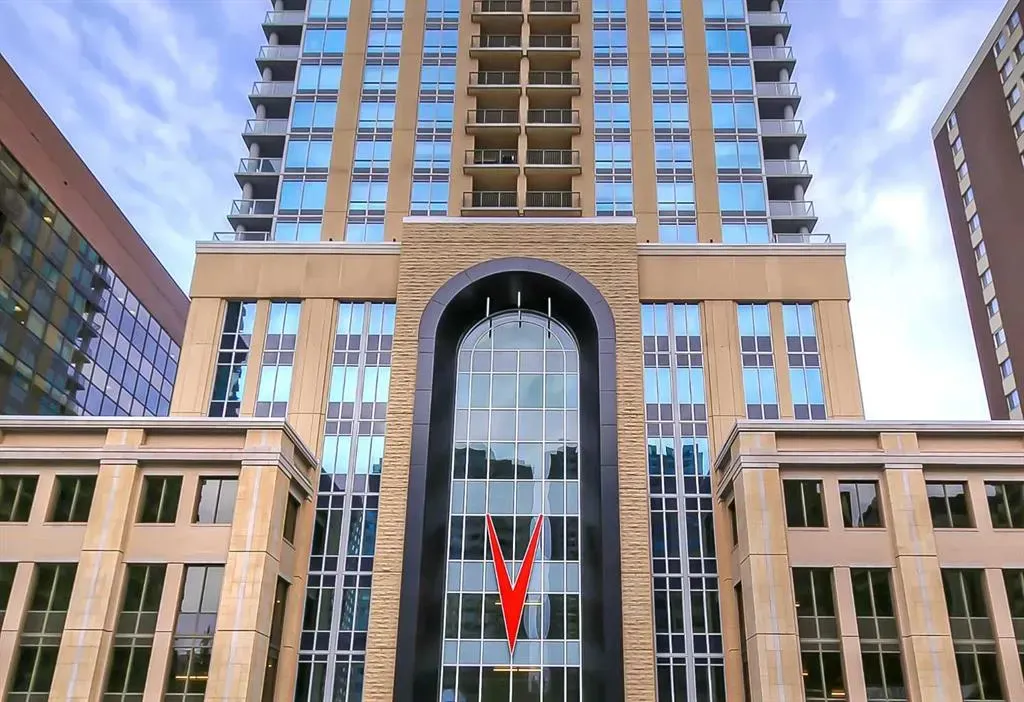 930 6 Avenue SW, #2404