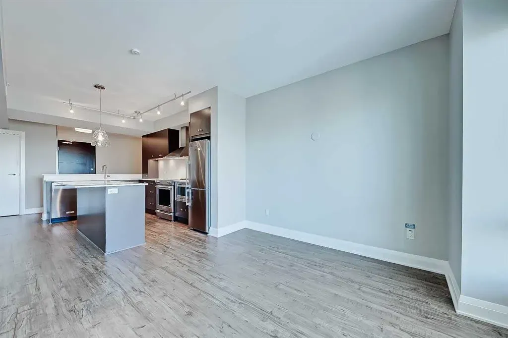 930 6 Avenue SW, #2404