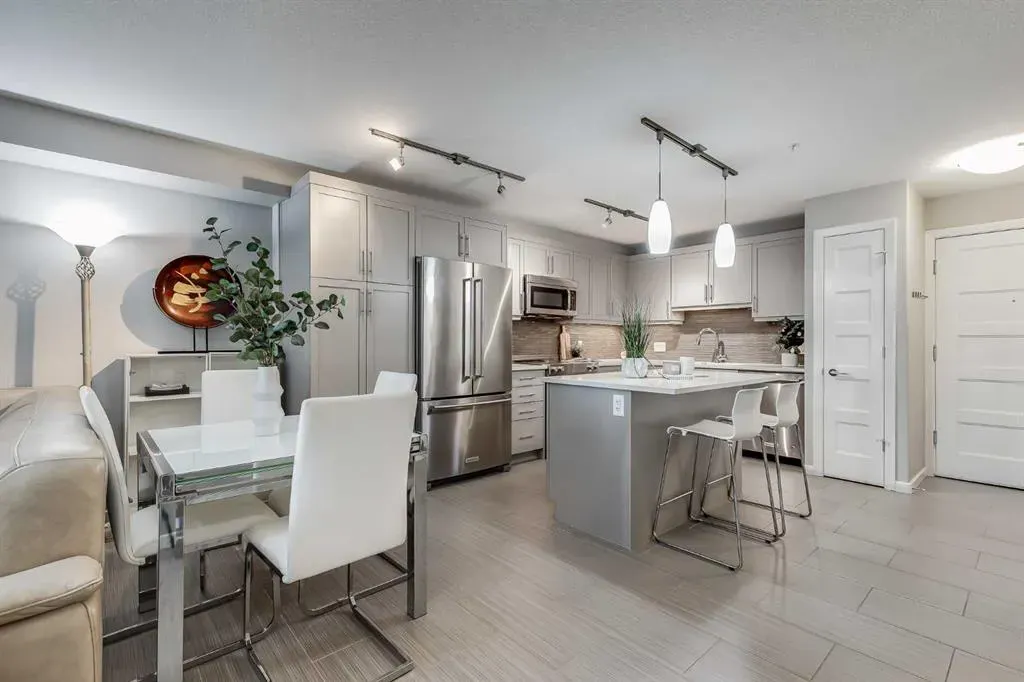 10 Market Boulevard SE, #1111