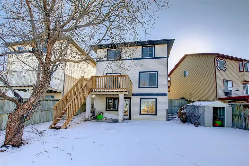25 Panamount Crescent NW