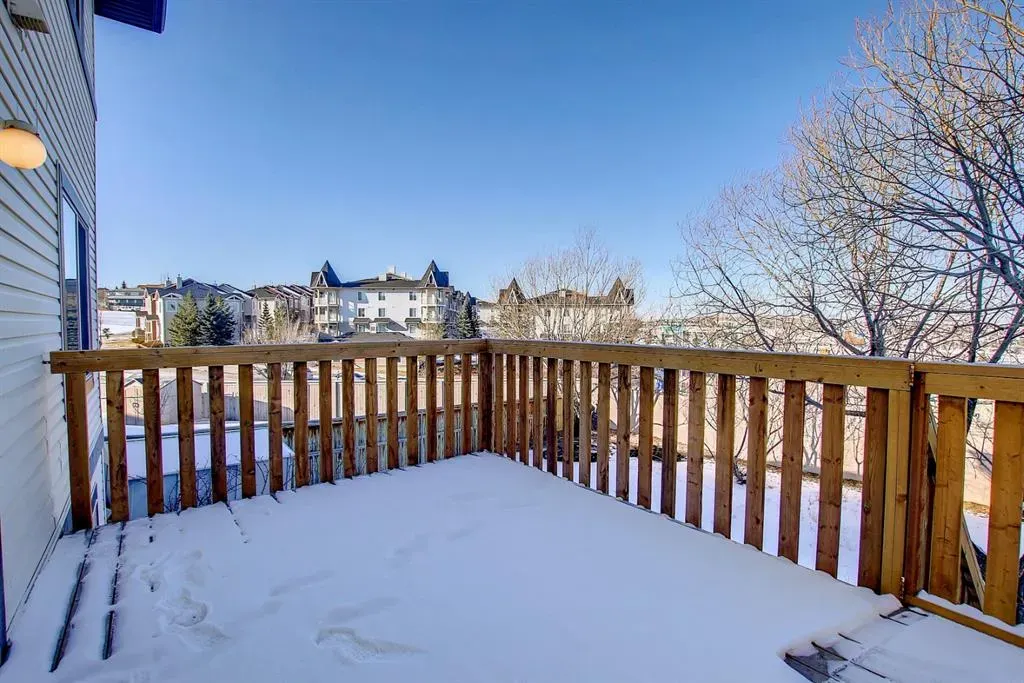 25 Panamount Crescent NW