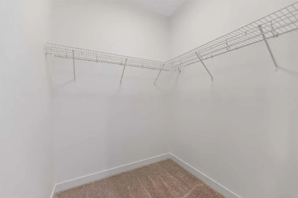 15 Coopersfield Link SW, #300