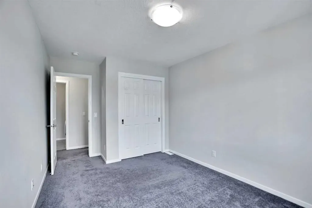 154 Cityside Grove NE