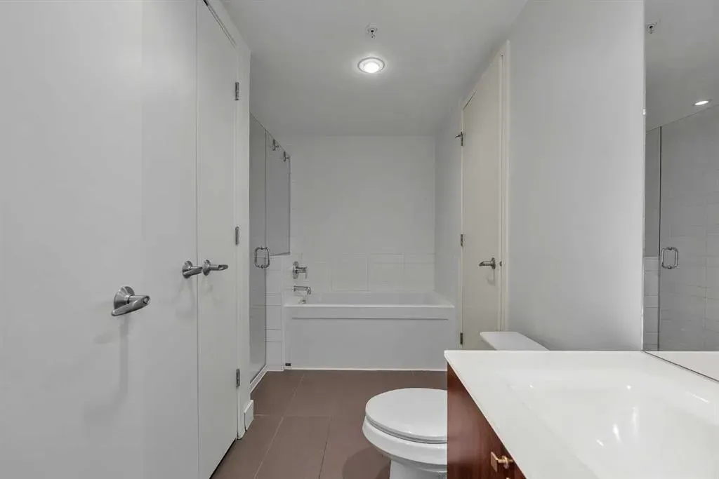 1118 12 Avenue SW, #1005