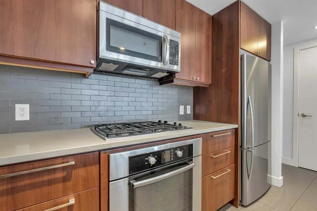 1118 12 Avenue SW, #1005