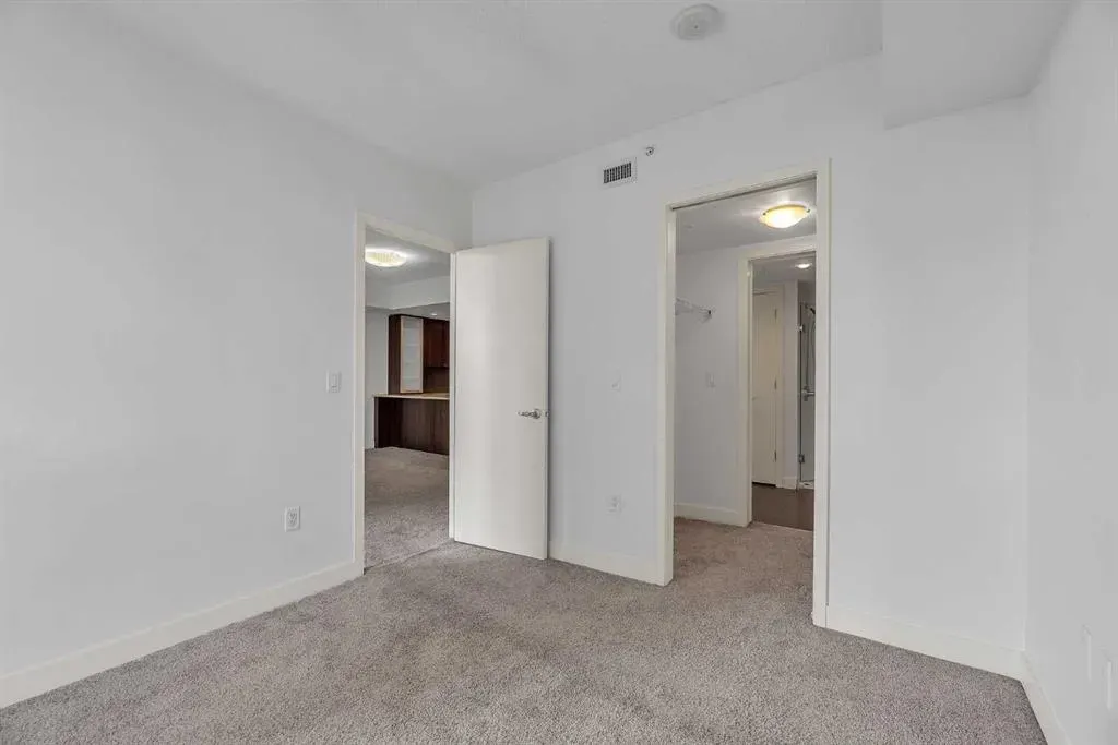 1118 12 Avenue SW, #1005
