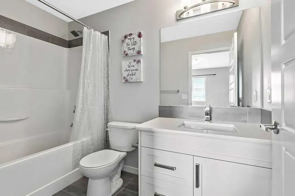 139 New Brighton Walk SE