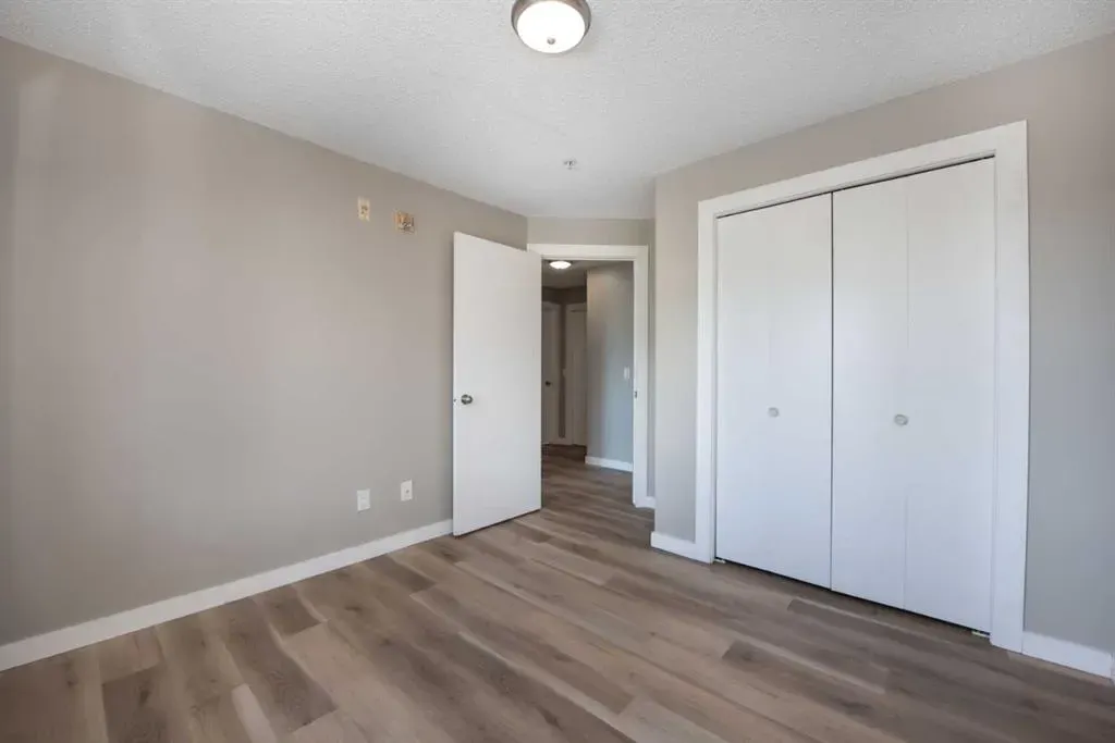 304 Mackenzie Way SW, #6204