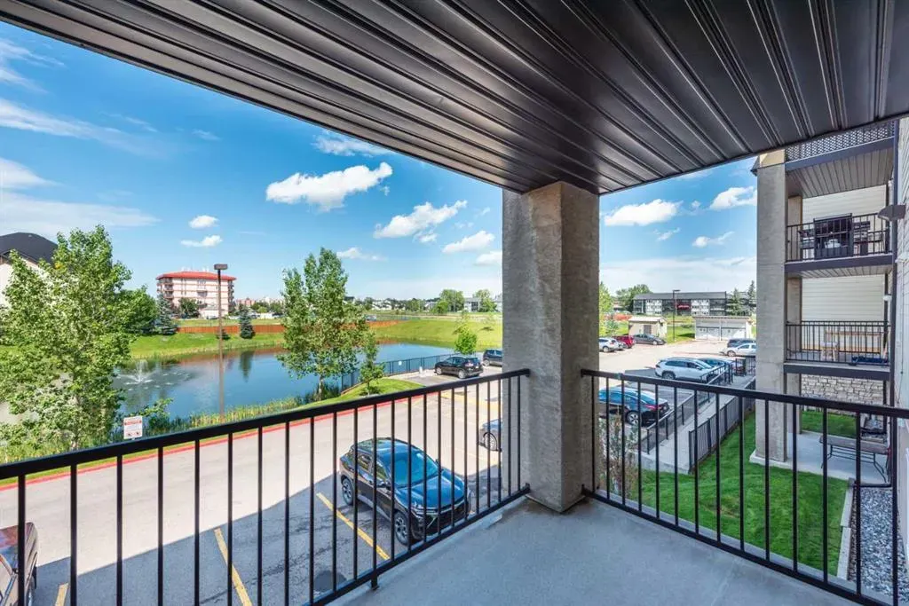 304 Mackenzie Way SW, #6204