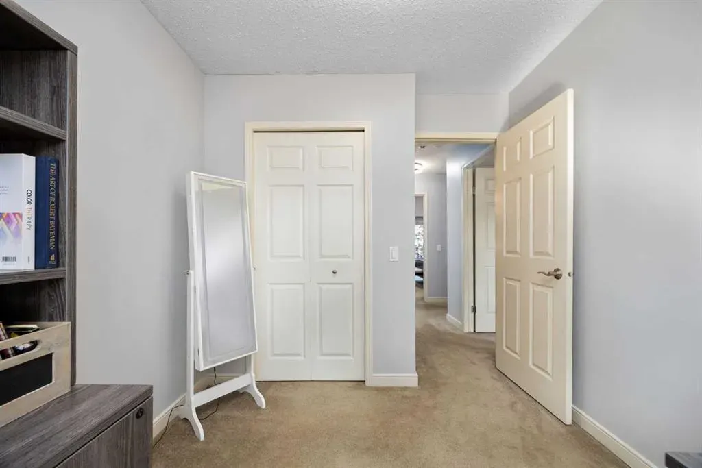 147 Midpark Drive SE