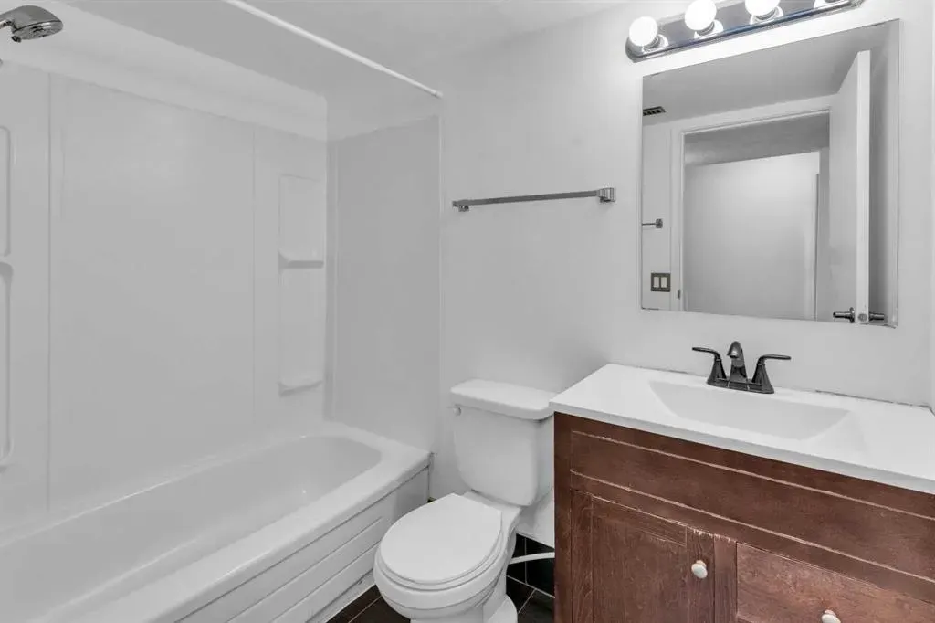 4527 73 Street NW, #5