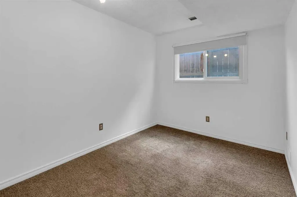 4527 73 Street NW, #5
