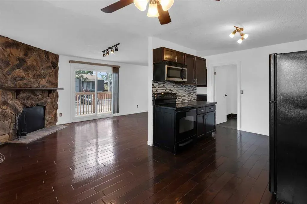 4527 73 Street NW, #5