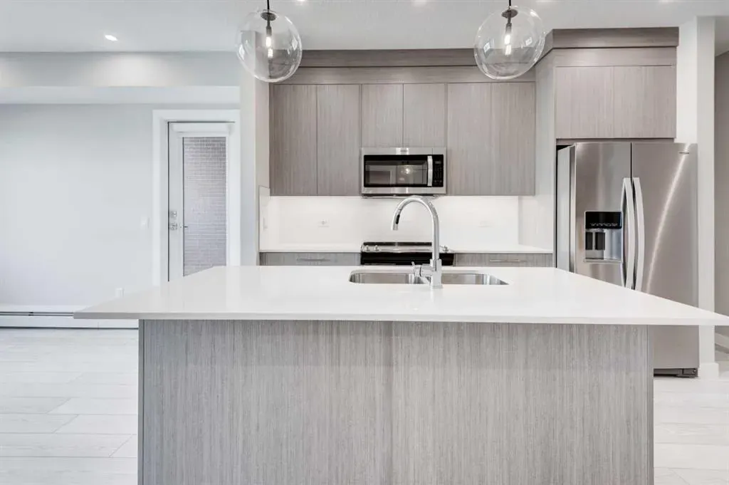 6 Merganser Drive W, #2215
