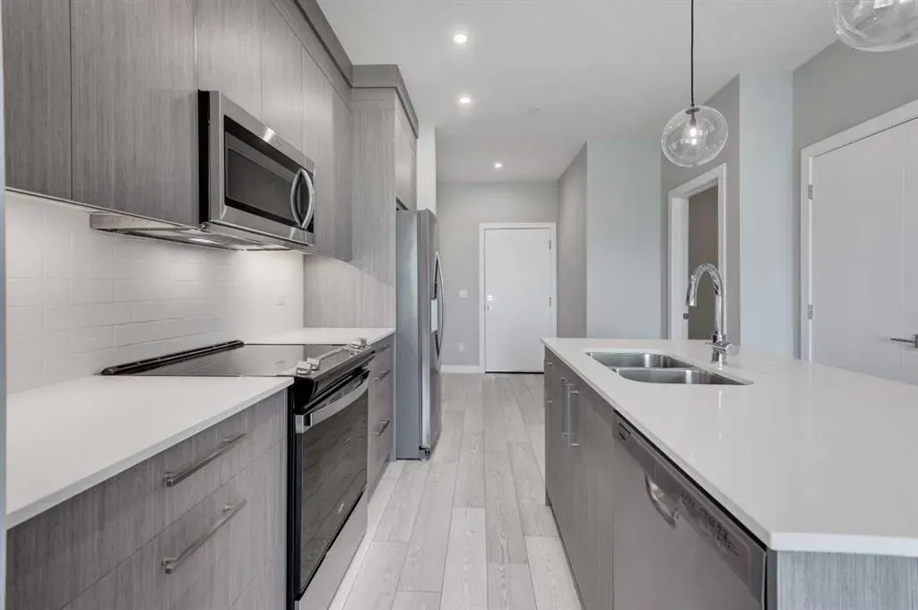6 Merganser Drive W, #2215