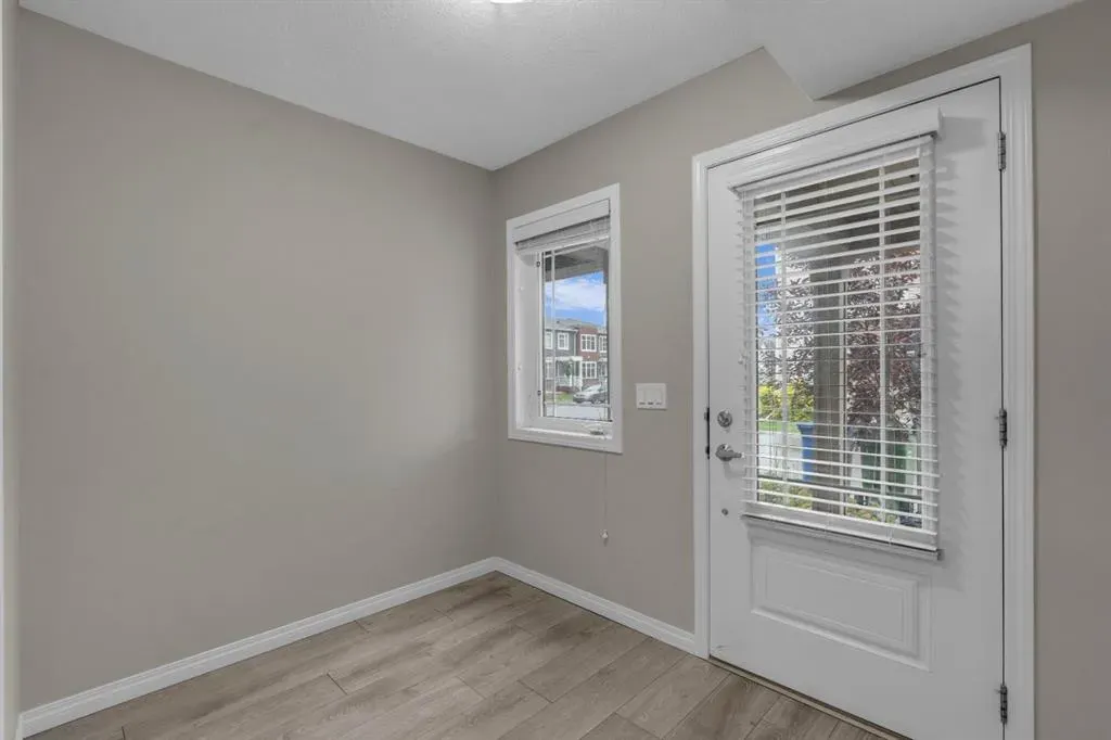 309 Cityscape Court NE