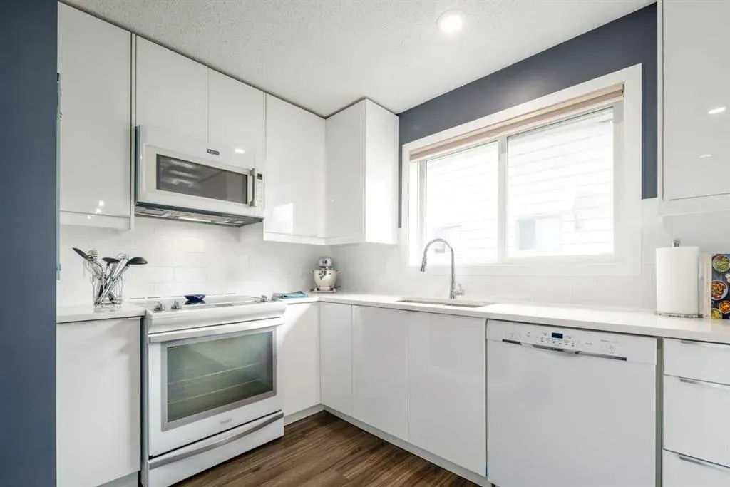36 Deermeade Road SE