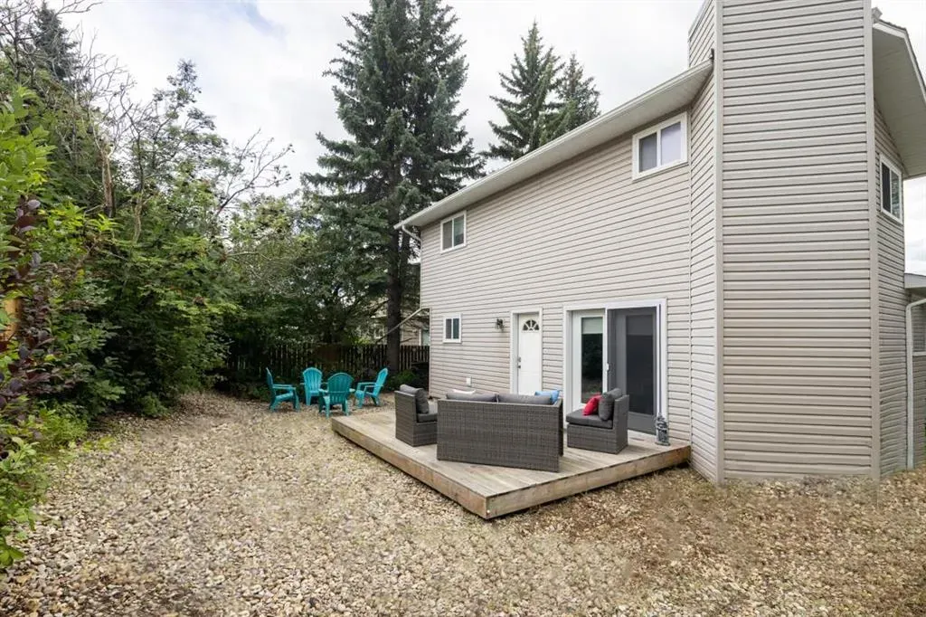 36 Deermeade Road SE