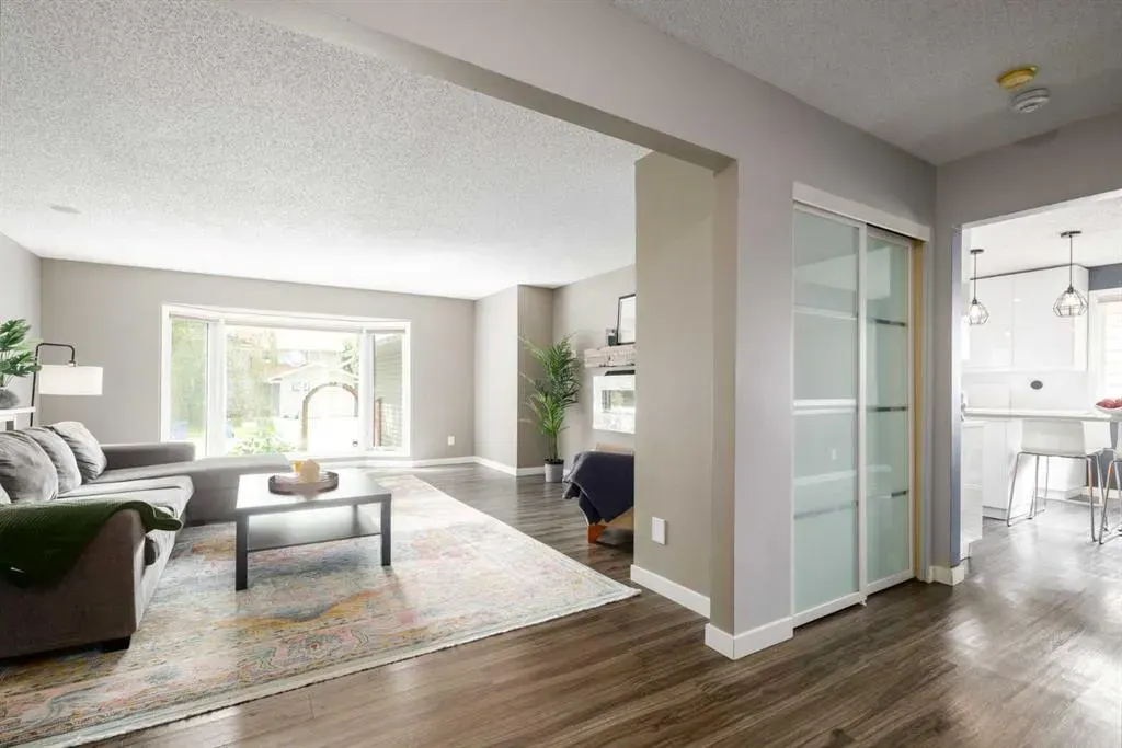 36 Deermeade Road SE