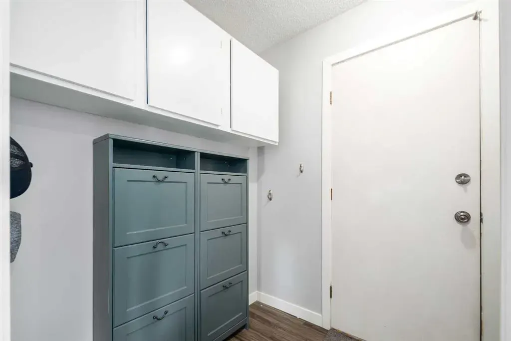36 Deermeade Road SE