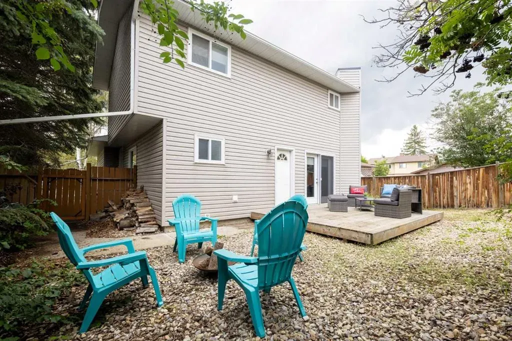 36 Deermeade Road SE