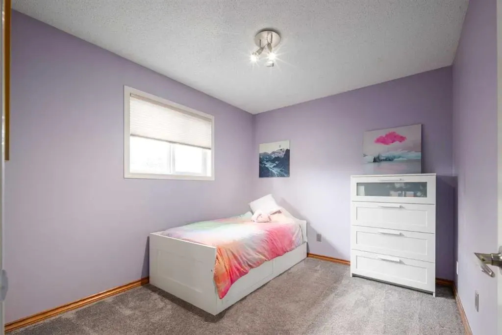 36 Deermeade Road SE